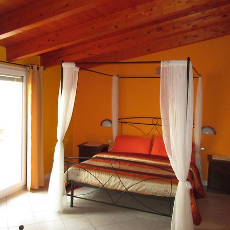 B&B Le Terrazze Isola Di S. Antioco SantʼAntìoco Exteriör bild