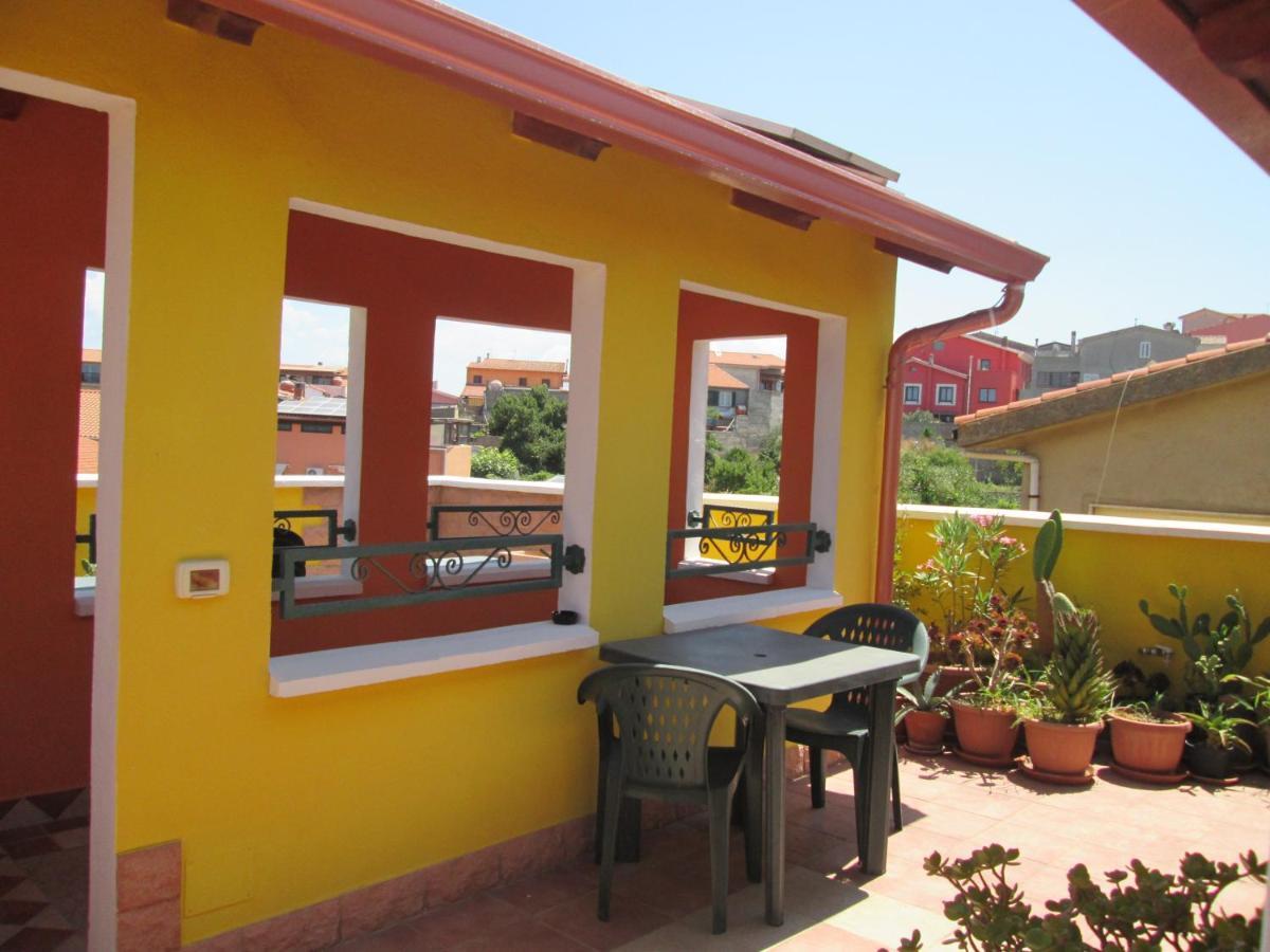B&B Le Terrazze Isola Di S. Antioco SantʼAntìoco Exteriör bild